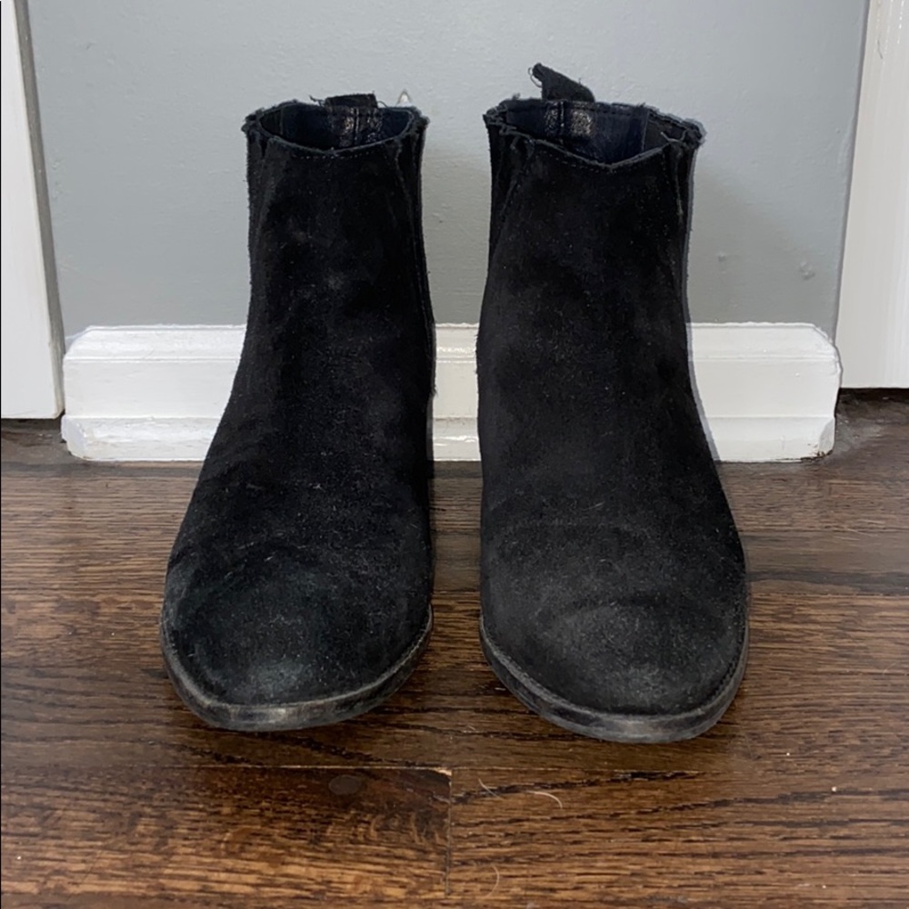 Suede ankle booties